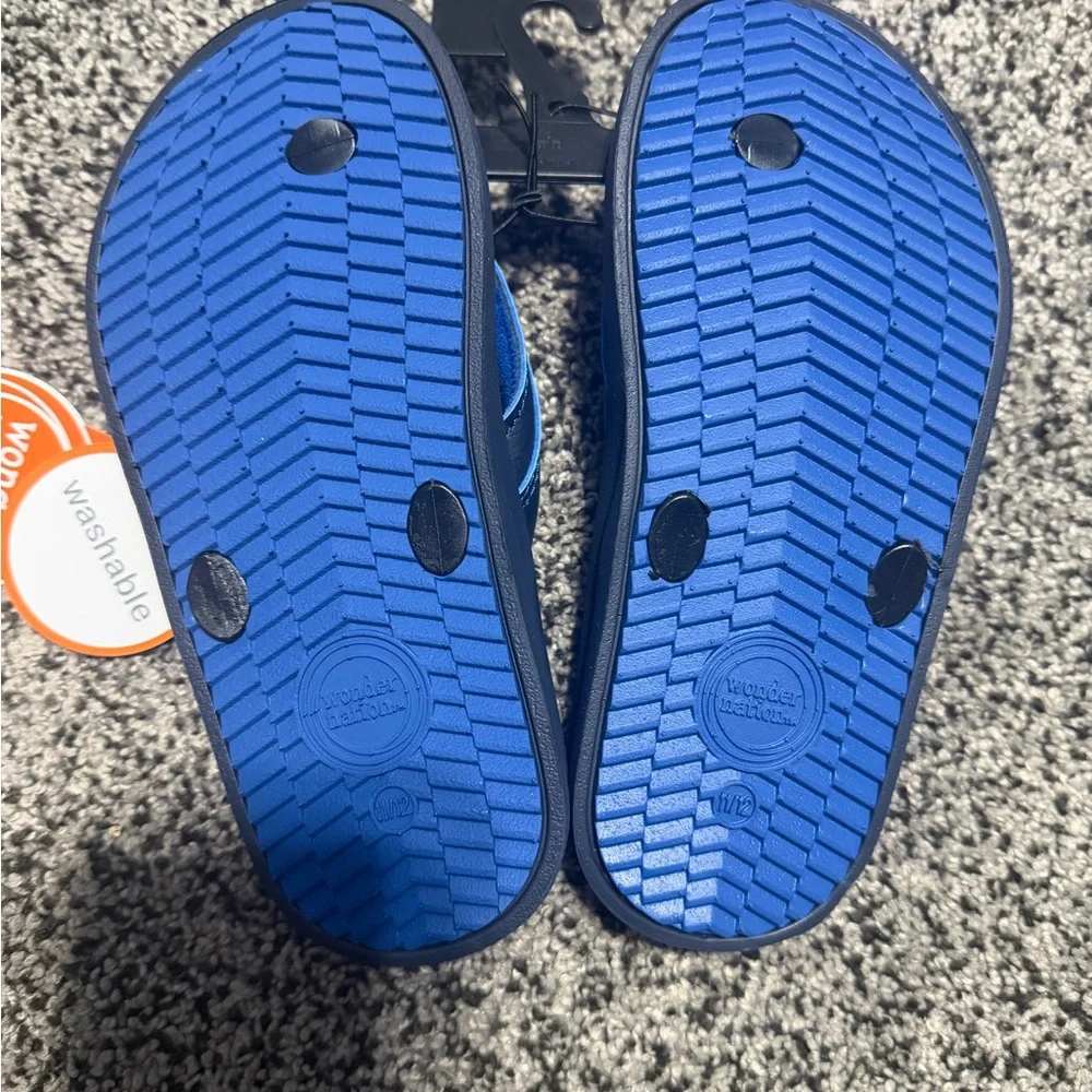 Wonder Nation Flip Flops Kids 11-12 Blue New Water Friendly Sport Thong Sandals‎